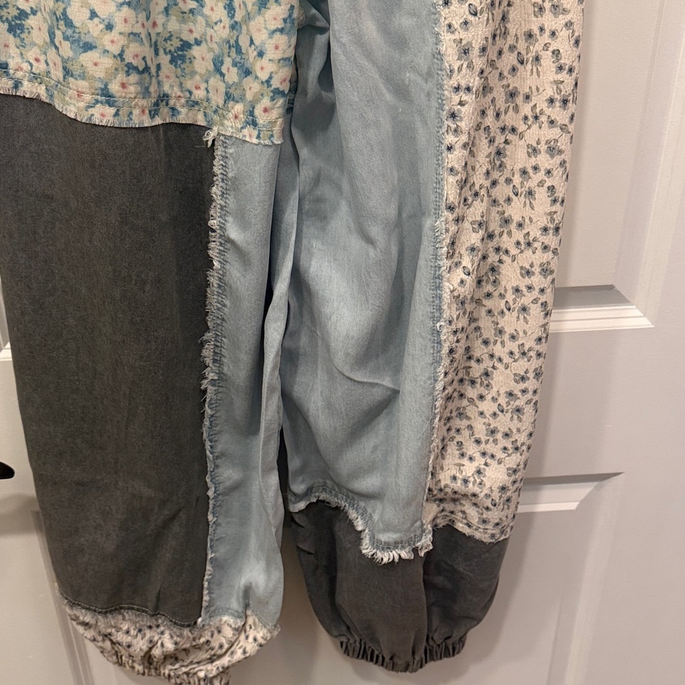 POL FLORAL JOGGERS - SZ SMALL - Picture 7 of 8